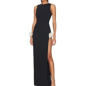 Elegant Black Sleeveless Dress with Side Slit